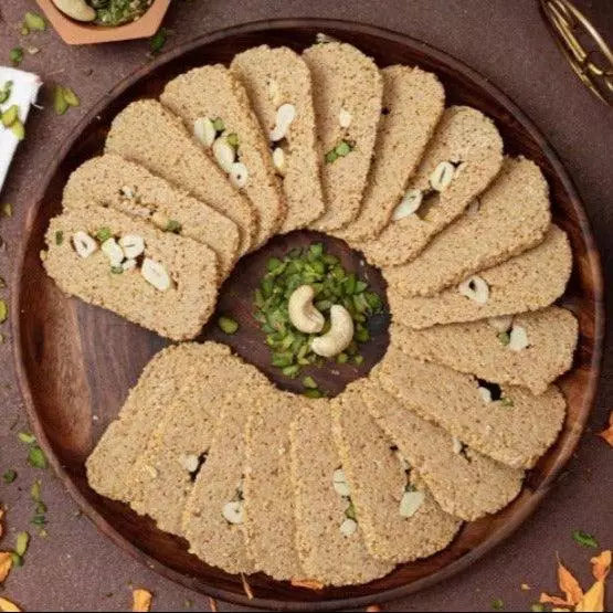 Narayanji Gud Kaju Gajak